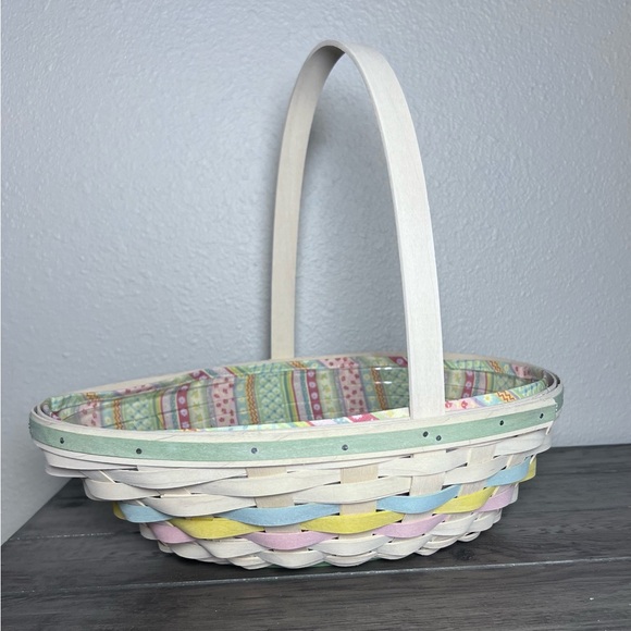 Longaberger 2009 Egg Shaped Easter Basket Combo w/Lid, Liner, Protector & Tie-on - Picture 15 of 16